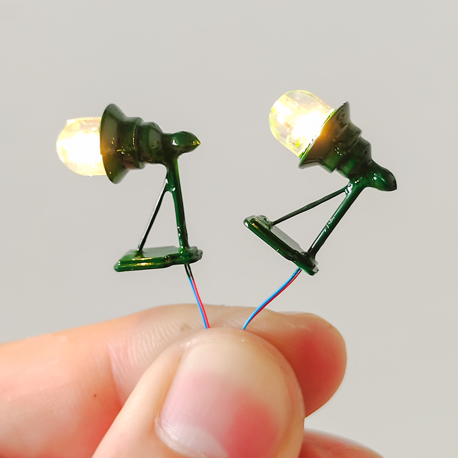 2 adet Minyatür 3 V Led Işıkla - Model Kit Wall E incelemesi ve fiyatı